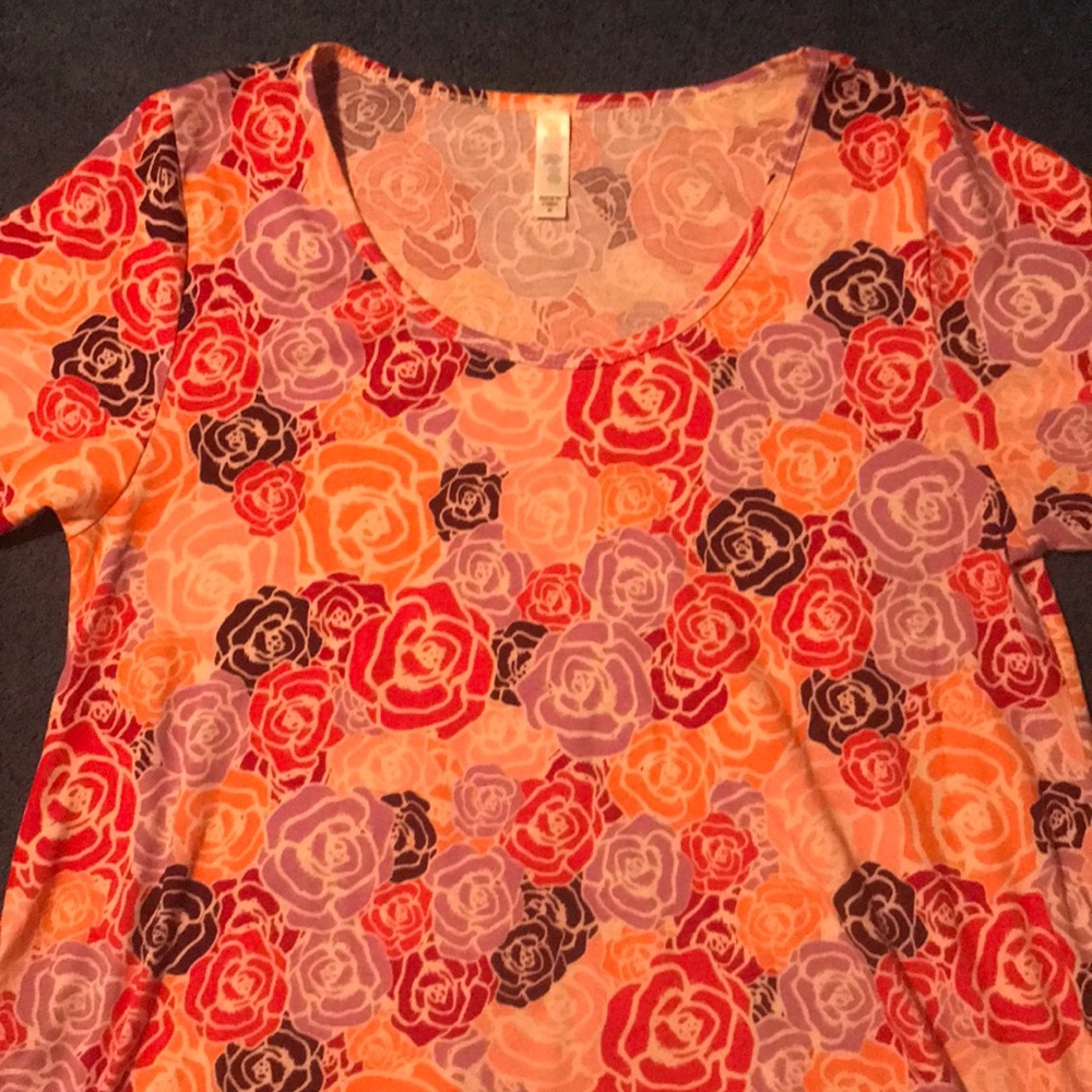 Pastel rose print perfect tee